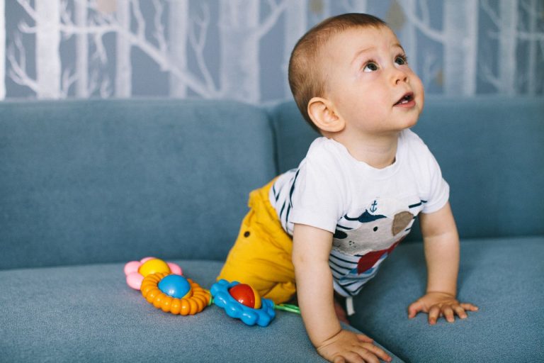 Waarom vervelt mijn babyhuid